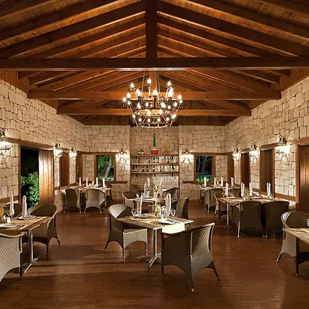 Resort Akka Antedon 5*