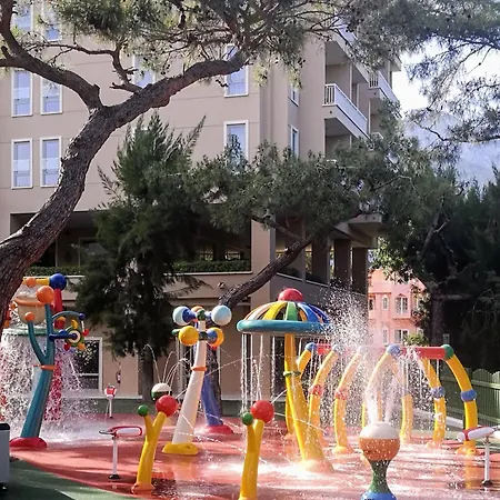 Rezort Akka Antedon 5*